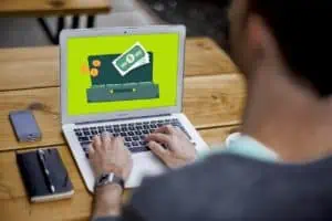 Mehr über den Artikel erfahren Geld verdienen als Freelancer – Die besten Freelance-Plattformen 2023
