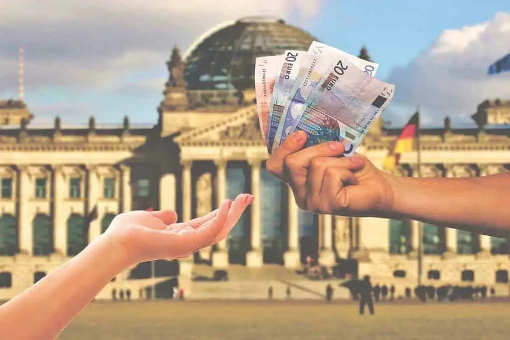 Make money online Taxes