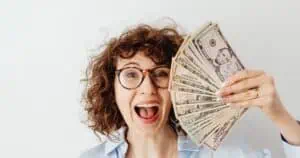 Mehr über den Artikel erfahren TOP 10 Seiten, um Geld zu gewinnen: Seriöse Gewinnspiele